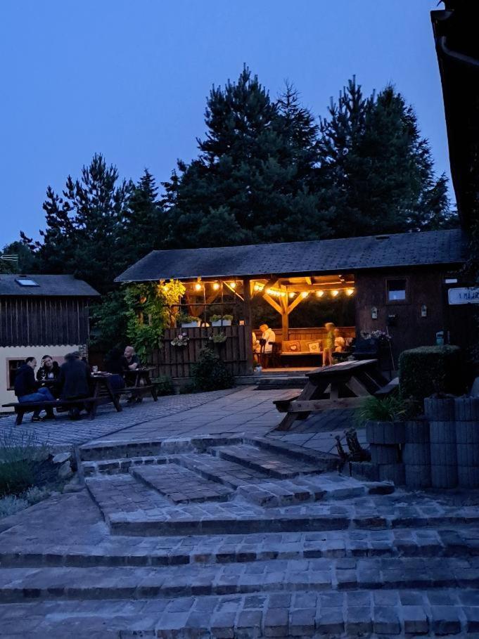 Penzion U Suchanku Mezimesti Extérieur photo